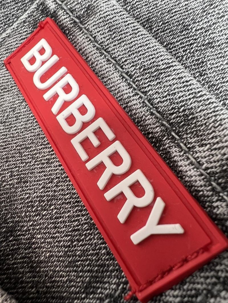 Burberry Jeans